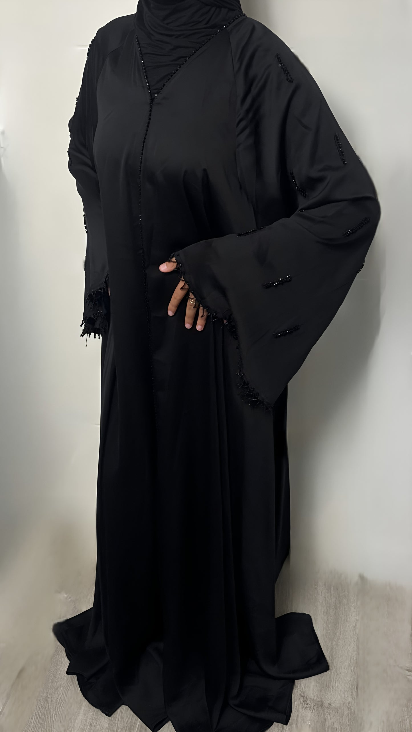 Abaya Amira